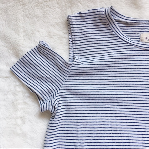 Hollister Striped Cold Shoulder Tee - Picture 3 of 4